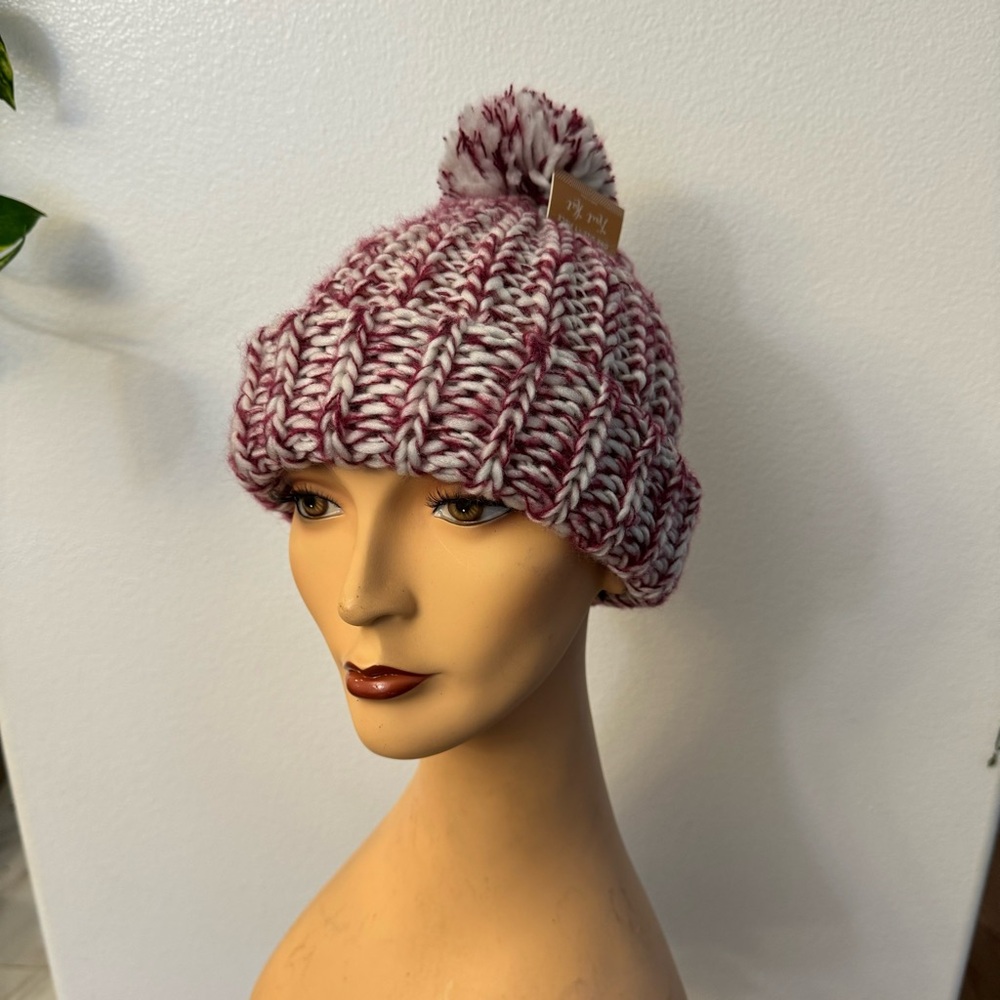 Chunky Knit Pom-Pom Beanie - Pink and White
